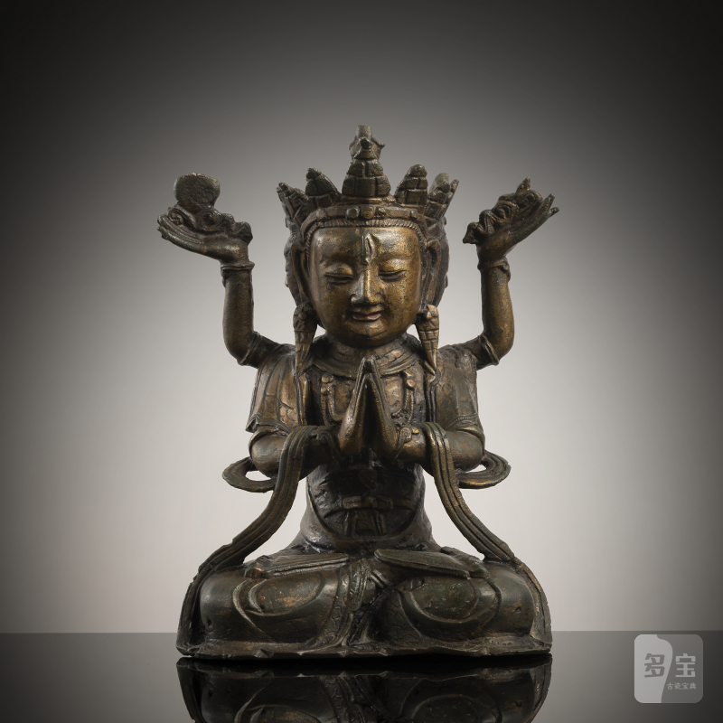 A GILT-LAQUERED BRONZE FIGURE OF GUANYIN